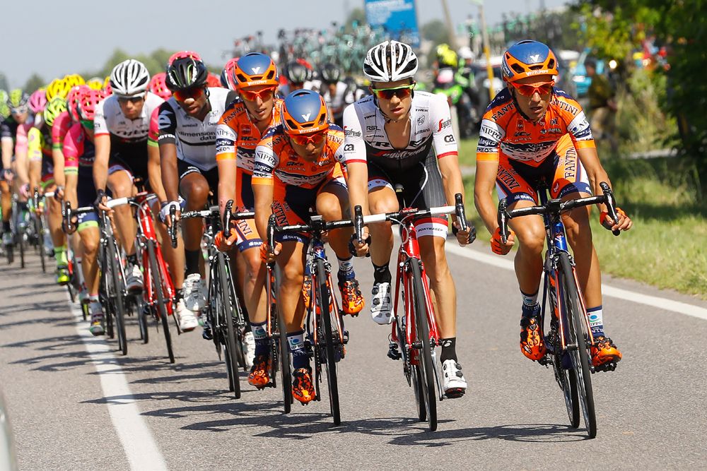The peloton on stage 17 of the Giro d'Italia
