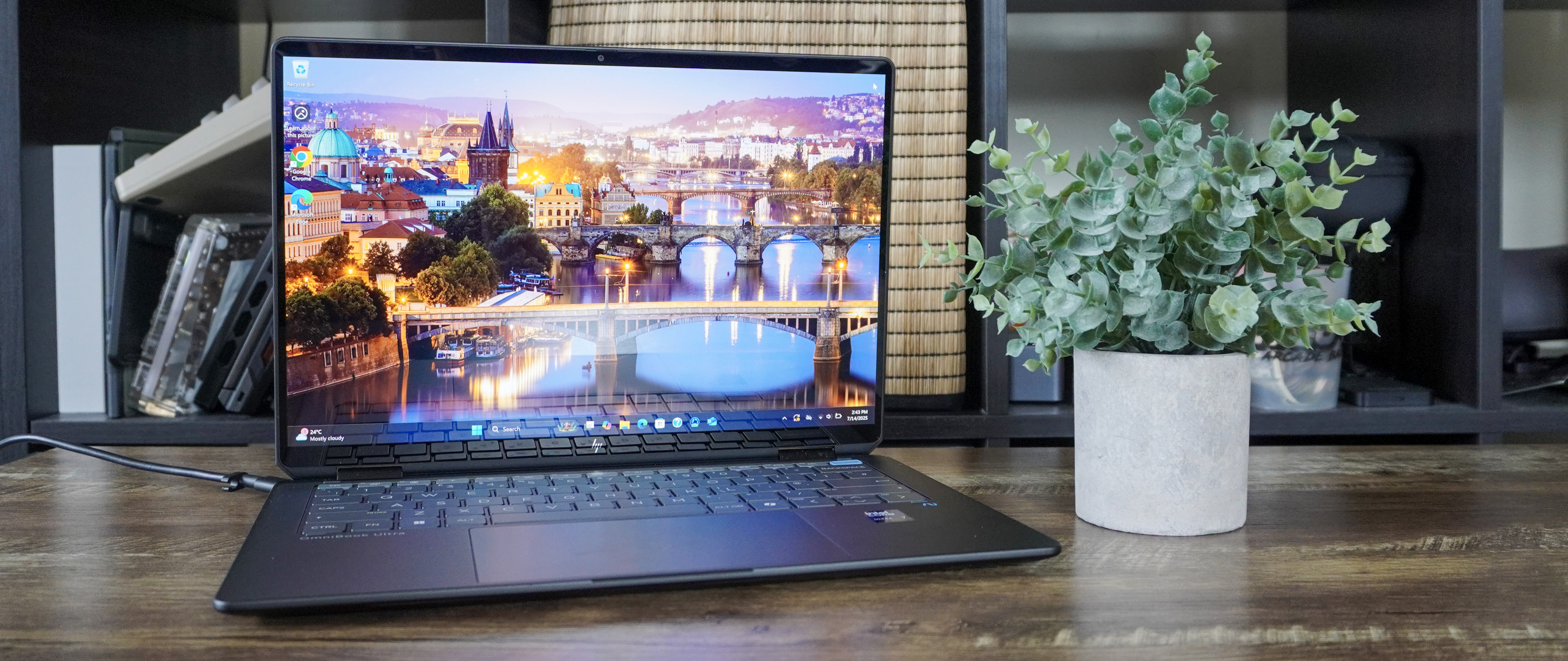 HP OmniBook Ultra Flip 14