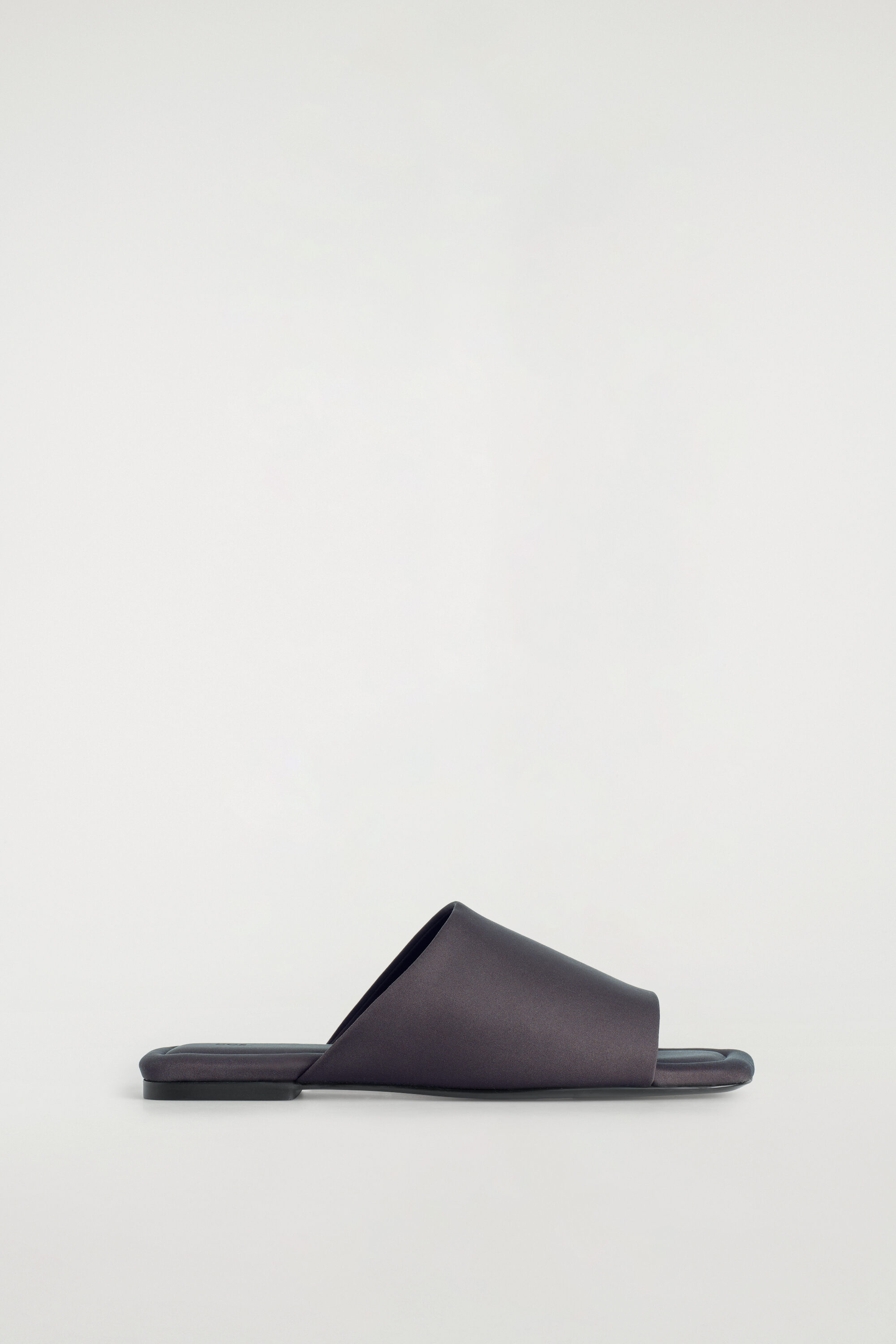 Scuba Square-Toe Mules