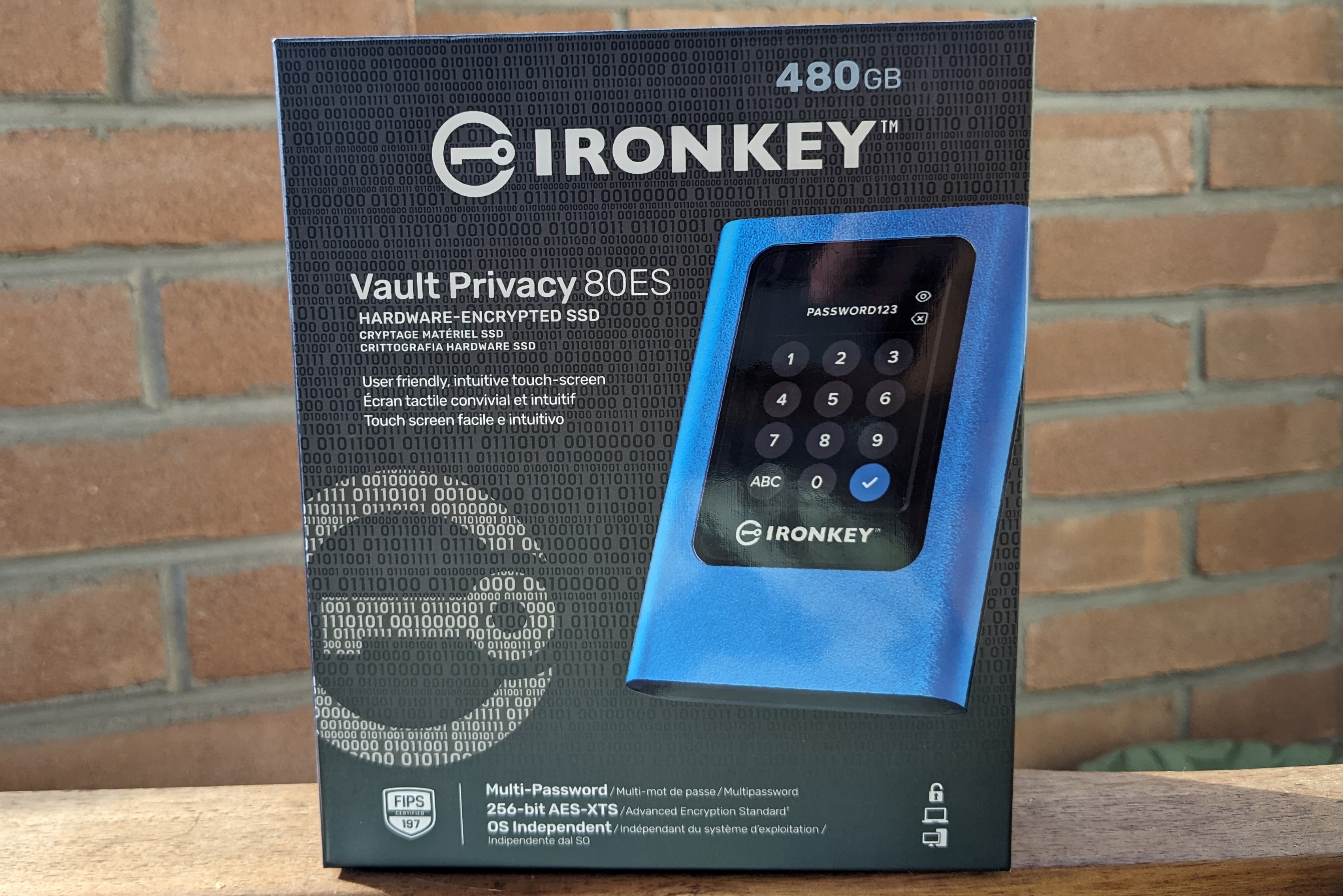 Kingston IronKey Vault Privacy 80
