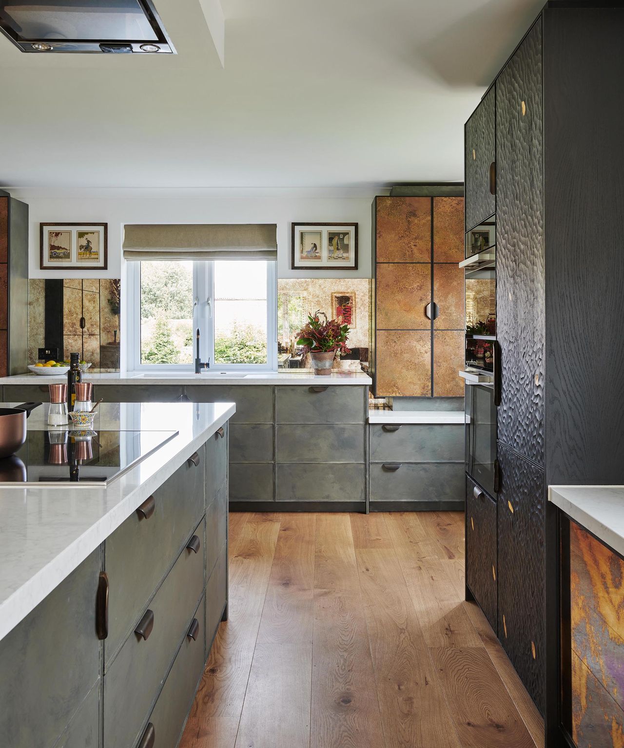 5 metallic kitchen design tricks we've learnt from this family space