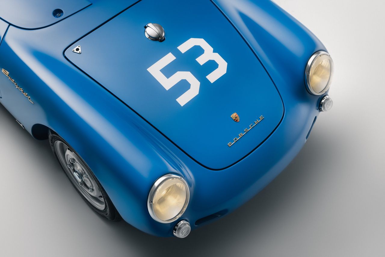 Hedley Studios x Porsche 550 J design details