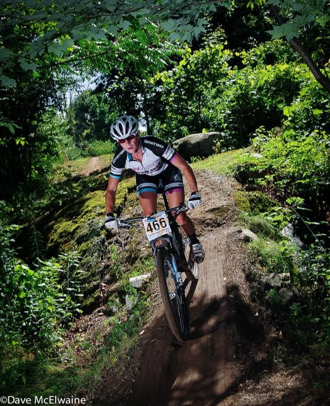 Amy Beisel (Liv/Giant Tuff Shed) on a fast descent