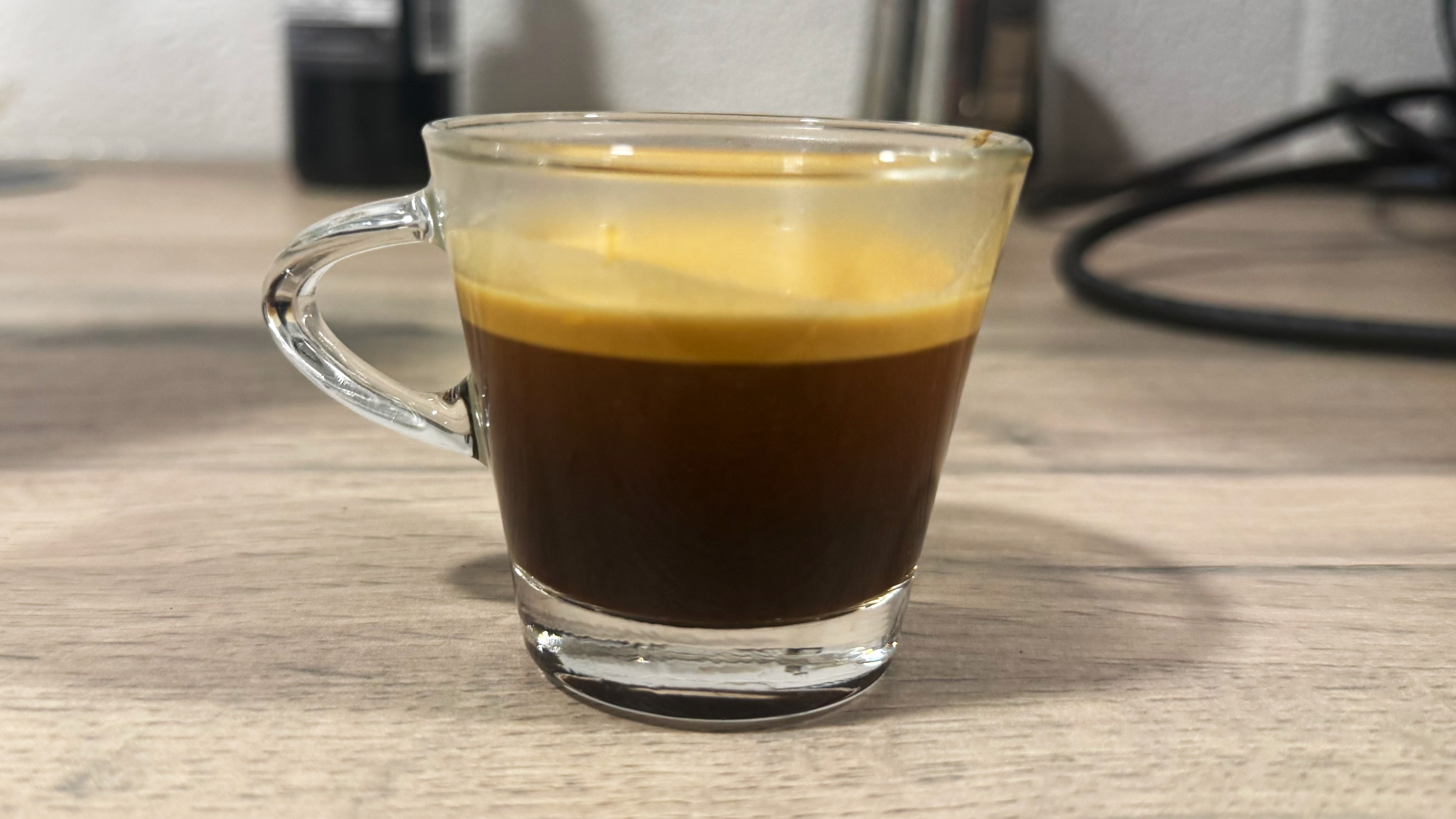 a photo of coffee made on the casabrews ultra pro