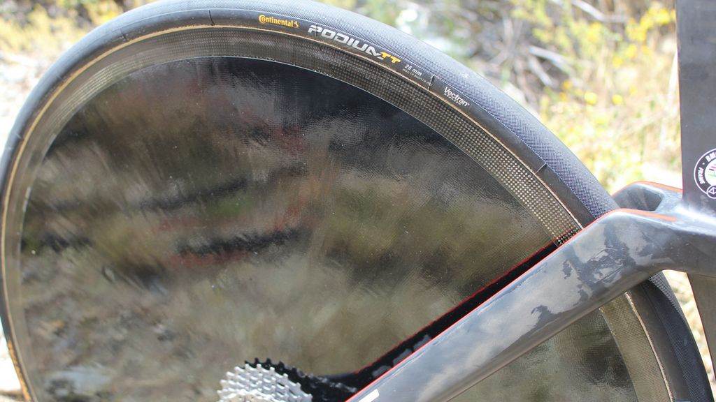 Dennis' B bike (shown at the end of the gallery) has the sponsor-correct Shimano PRO disc