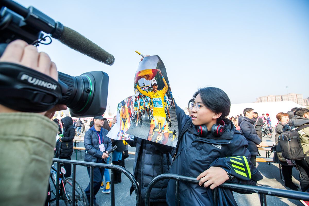 The Alberto Contador fans were out in force at the 2019 Ride Like a Pro event in Shanghai, China