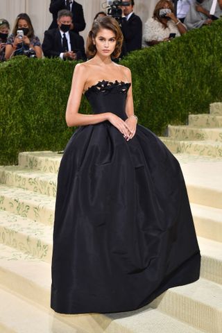 Model Kaia Gerber was a vision in black as she arrived at the Met Gala