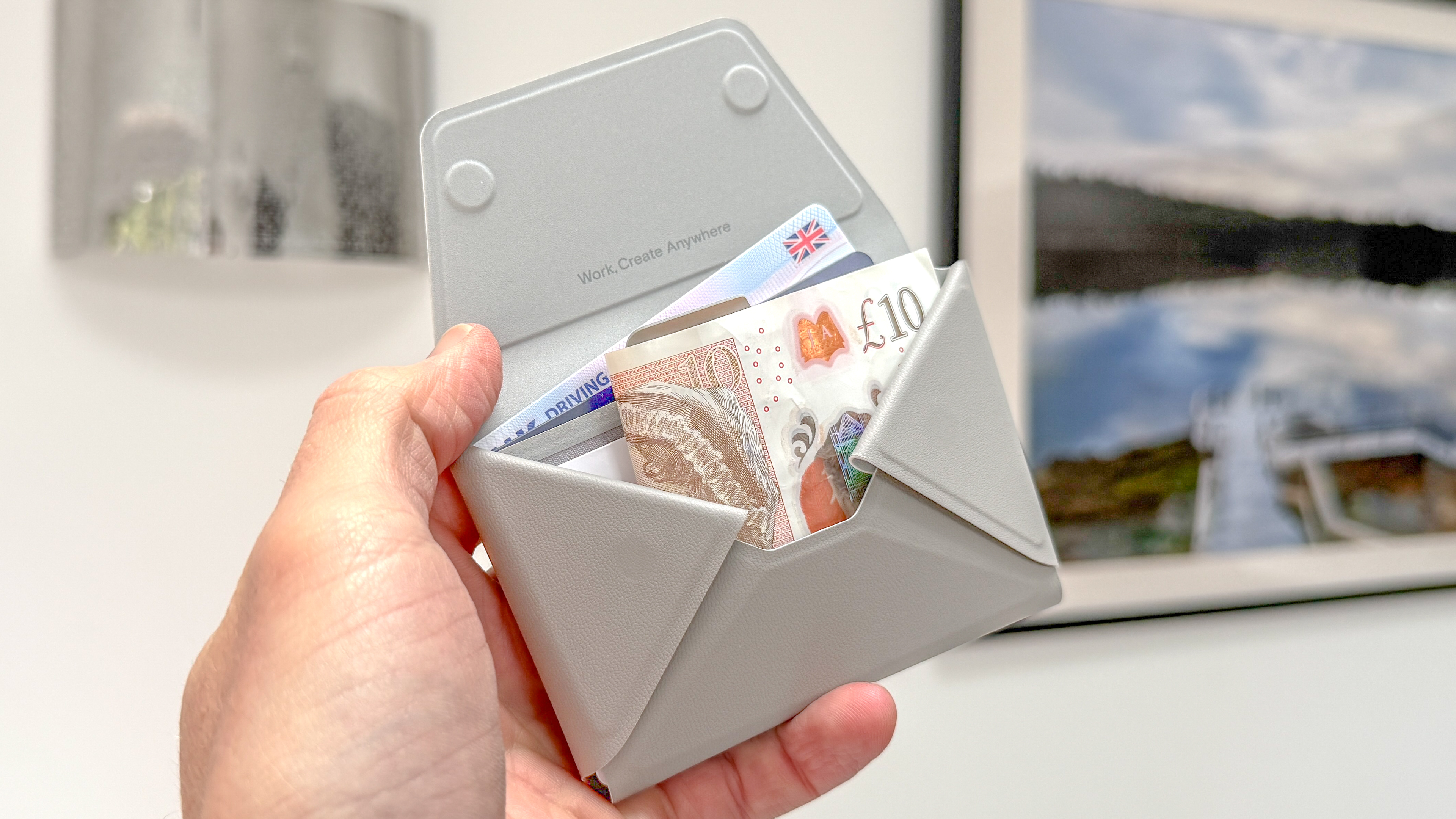The Moft MagSafe Field Wallet