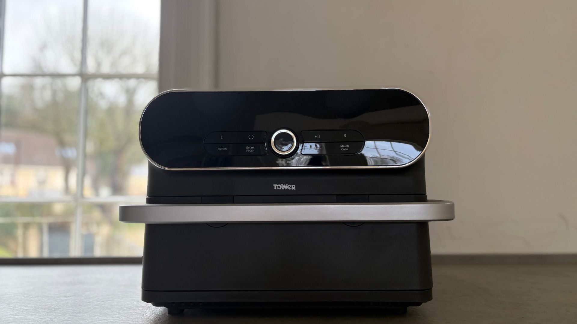 Testing the Tower Elite Flexi Drawer Air Fryer in our test kitchen