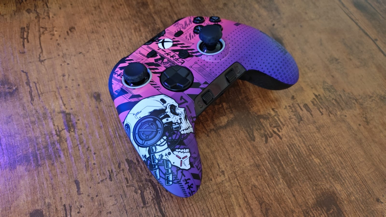 A Respawn edition of the Scuf Valor Pro Wireless