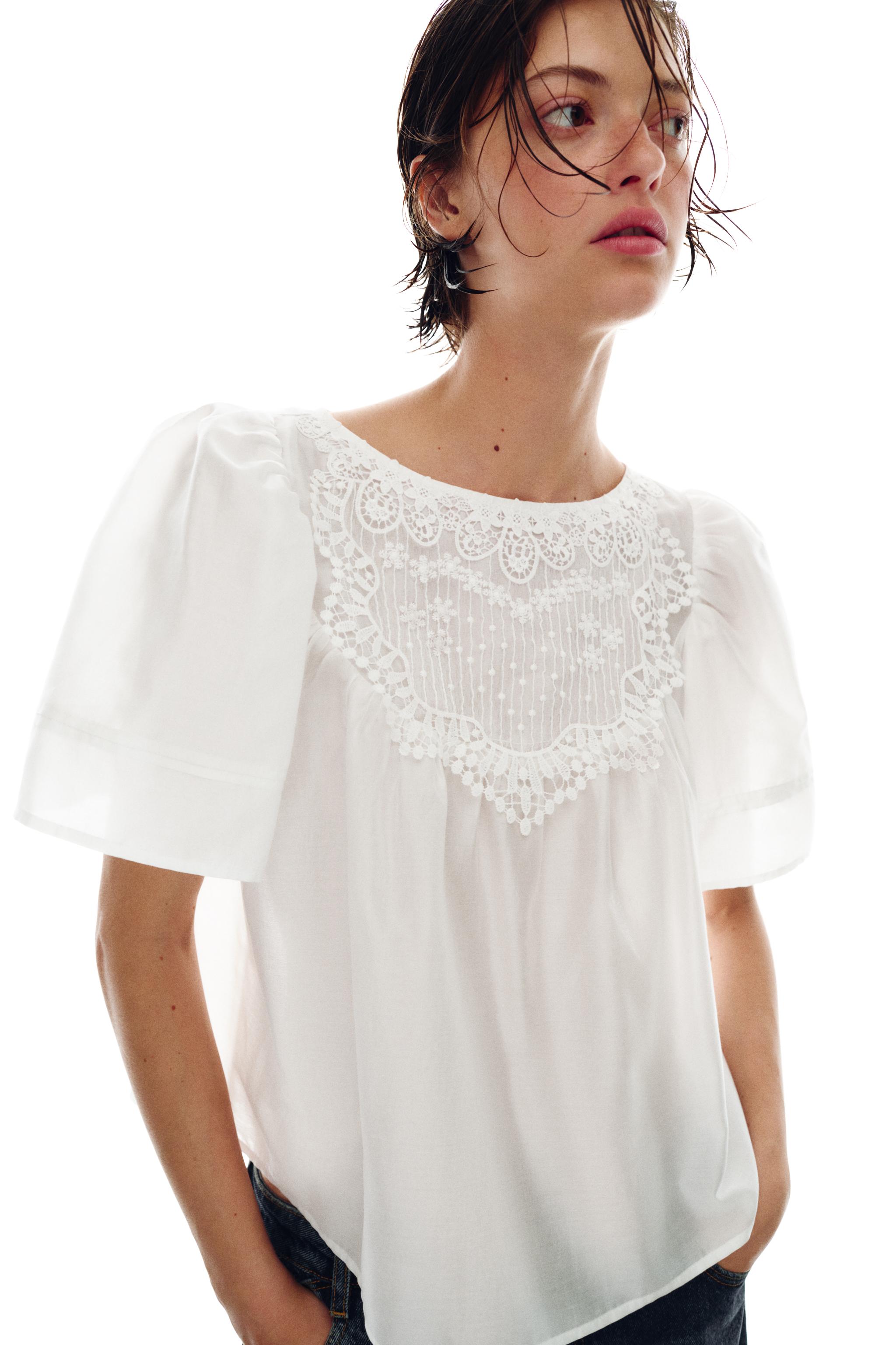 Short Sleeve Embroidered Blouse