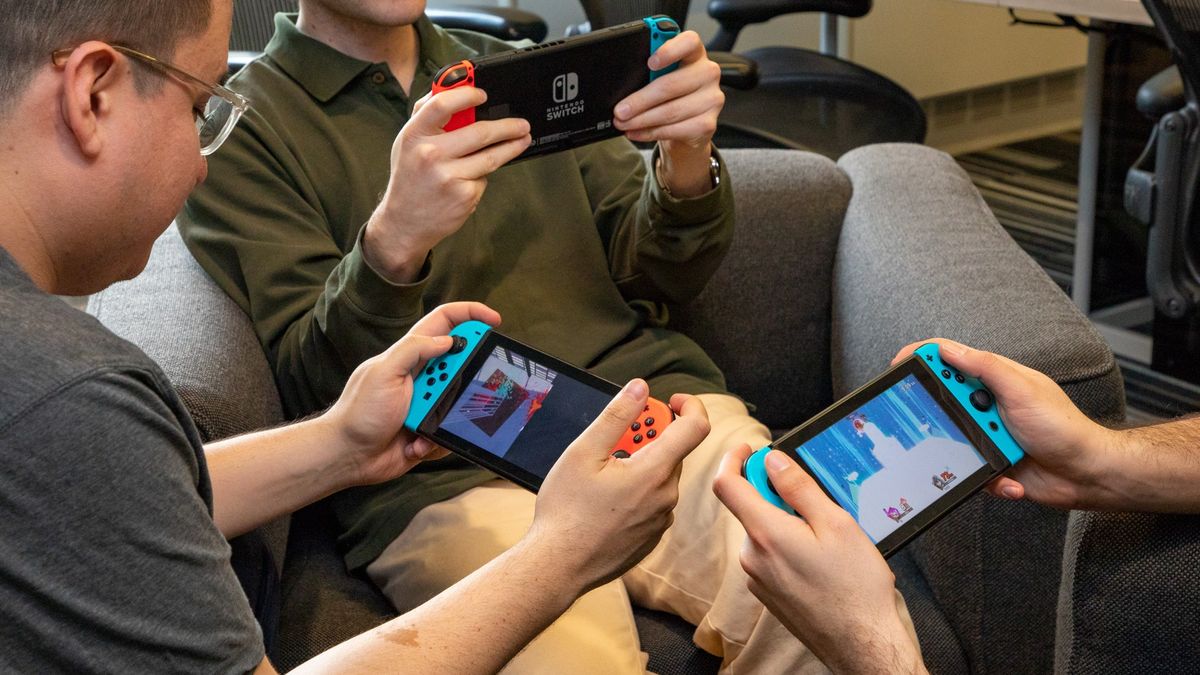 Nintendo Switch Accounts Hacked: Nintendo Confirms Up To 160,000 Users ...