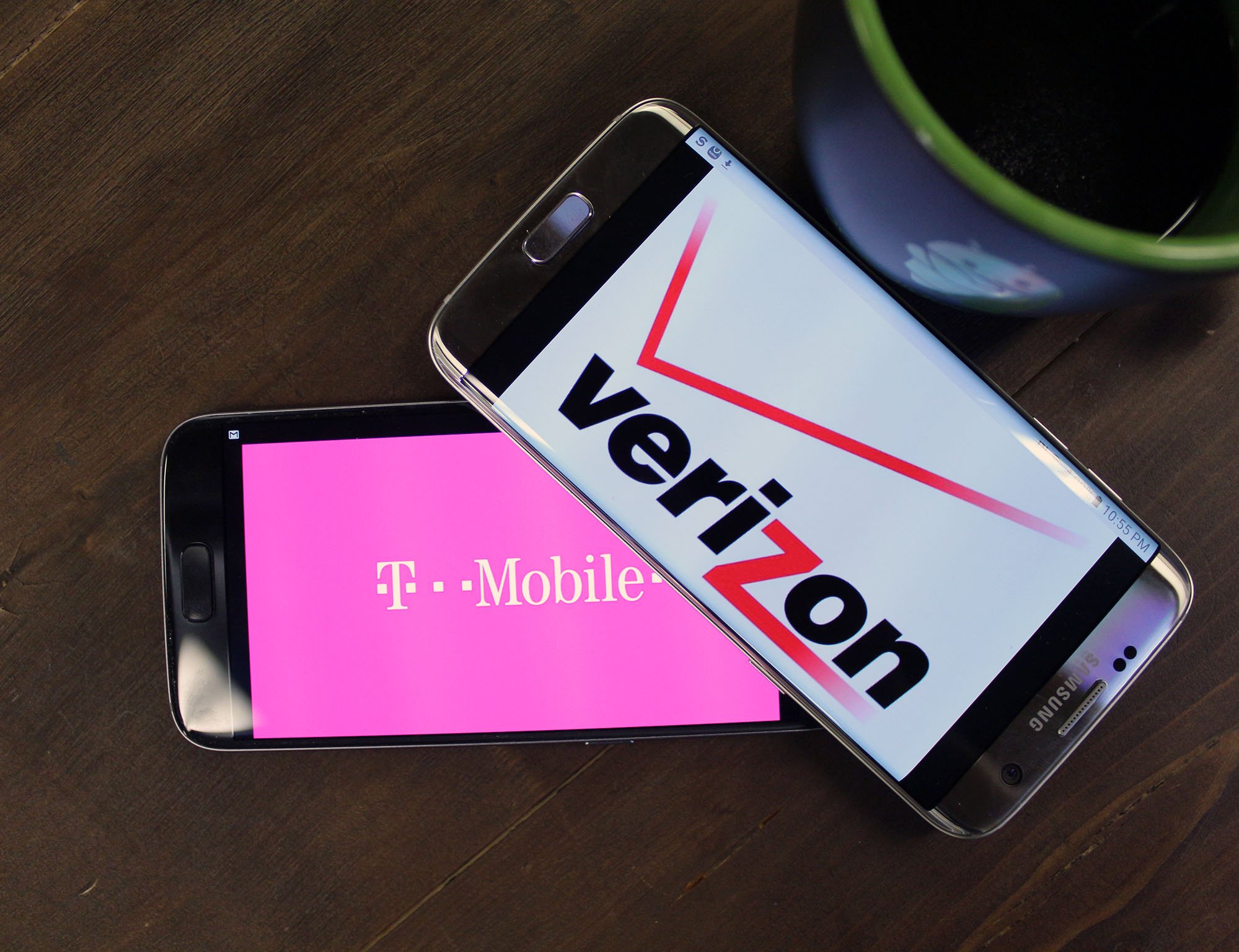 Vs mobile. T mobile Verizon.