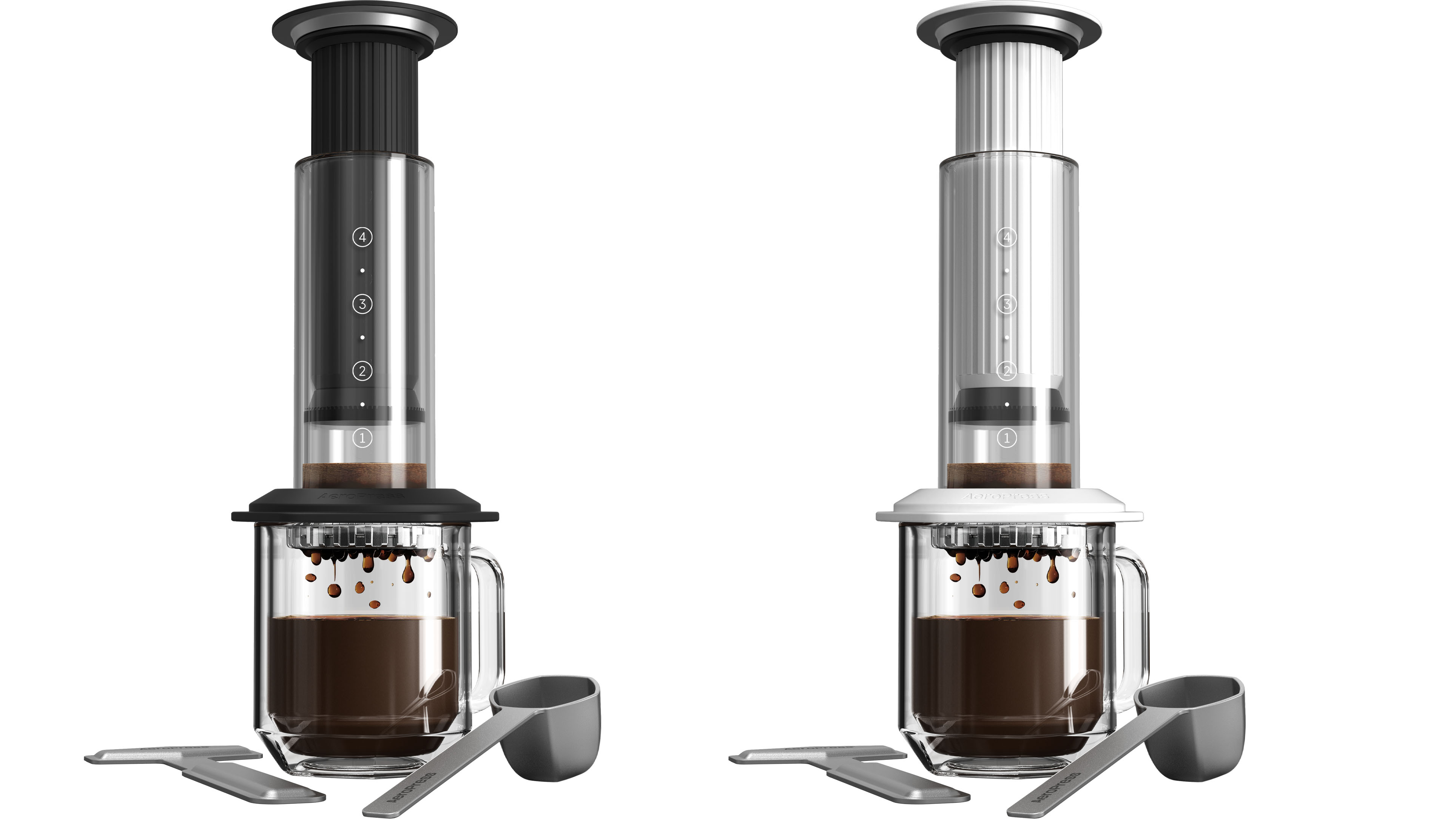 AeroPress Premium in black and white