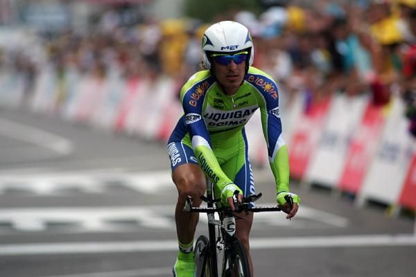 Franco Pellizotti (Liquigas) crosses the finish line in 61st place.