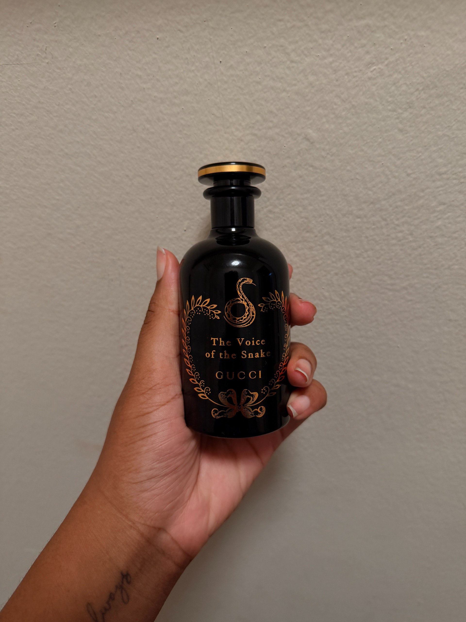 Gucci The Voice of the Snake perfume