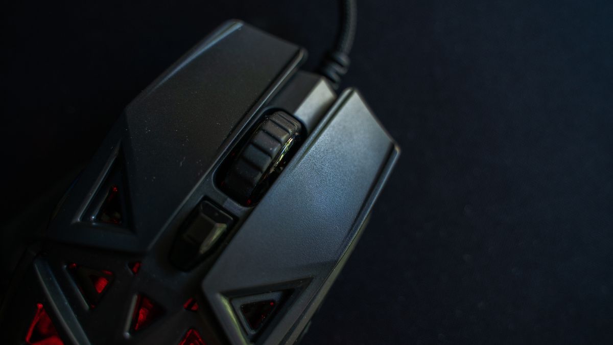 Mad Catz M.O.J.O. M1 mouse review | TechRadar