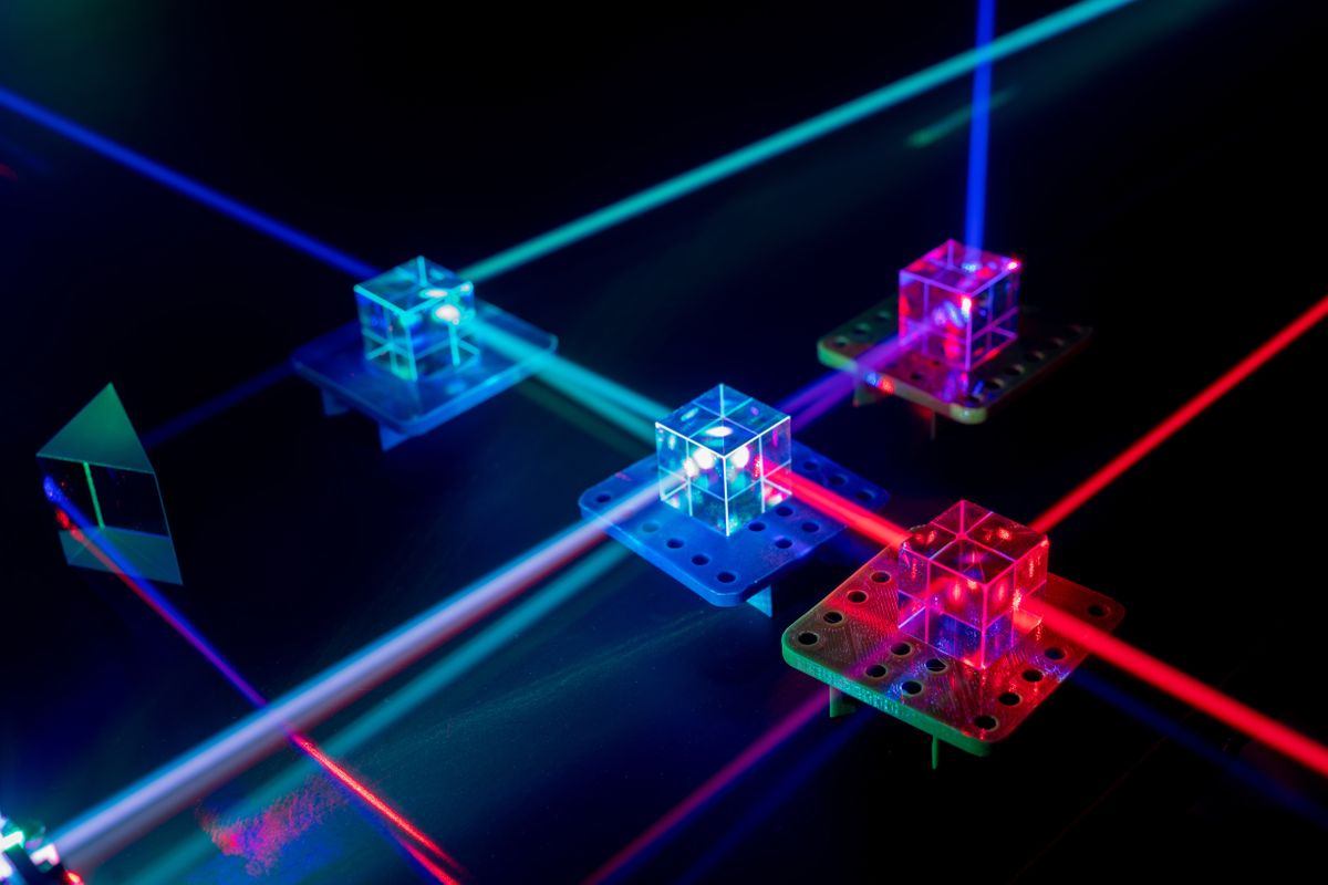 Scientists Build 'Extremely Scalable' Quantum Computer Out ...