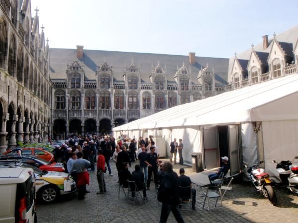 The team presentation was held in the centre of Li&egrave;ge's grand town hall