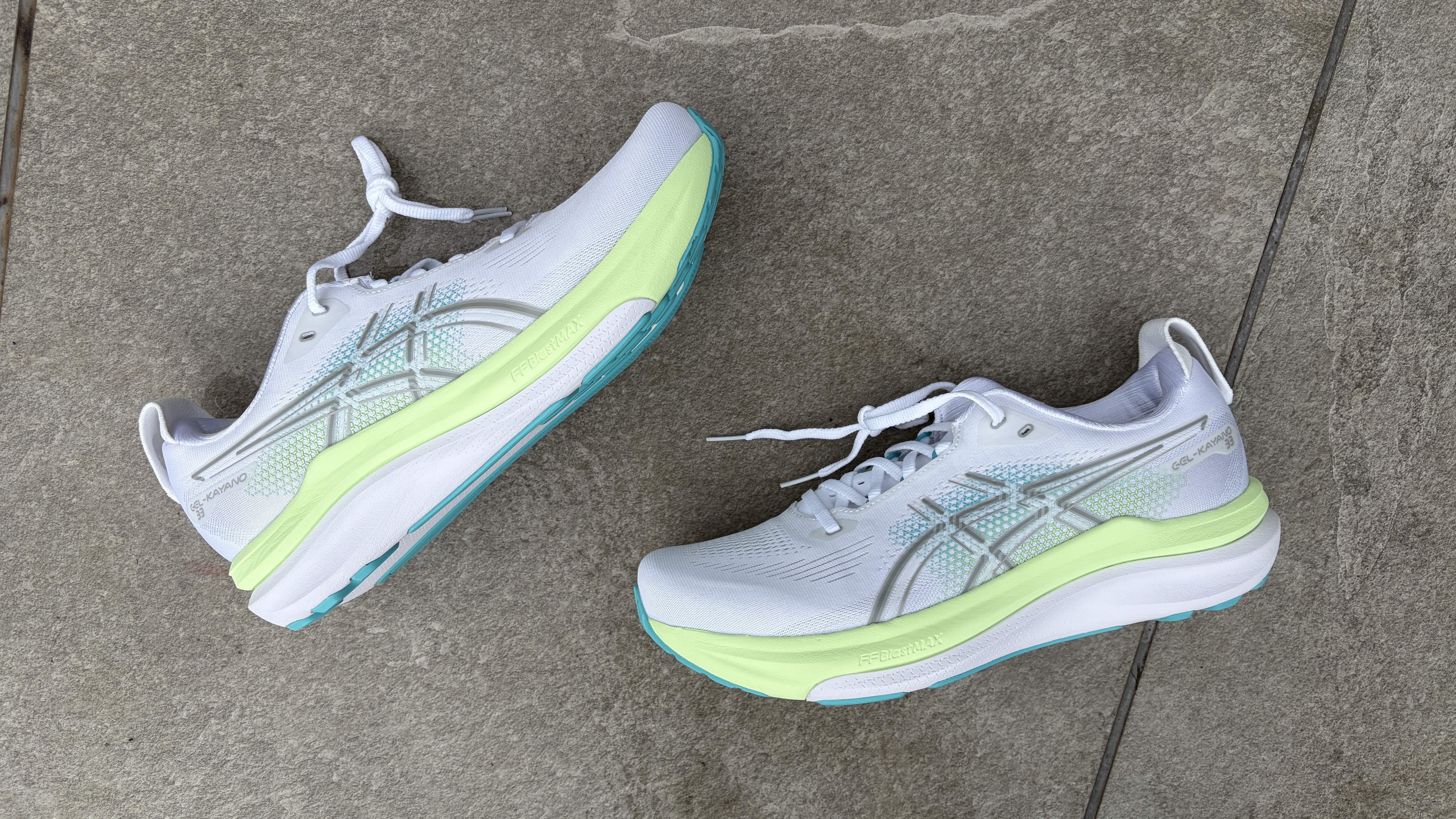 Asics Gel-Kayano 33