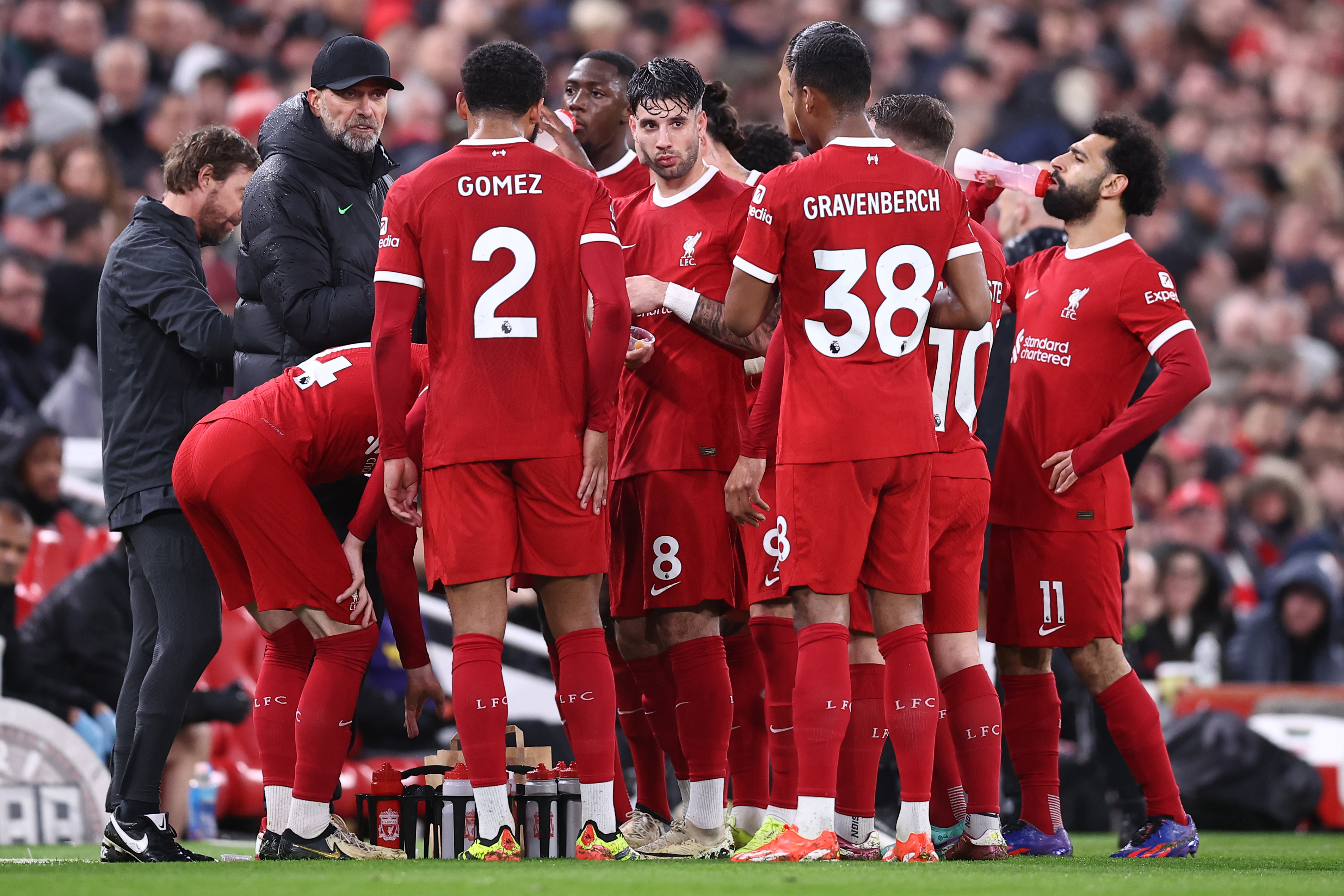 LIVERPOOL, ENGLAND - APRIL 4: Liverpool players take an arranged break for Ramadan during the Premier League match between Liverpool FC and Sheffield United at Anfield on April 4, 2024 in Liverpool, England.(Photo by Daniel Chesterton/Offside/Offside via Getty Images)