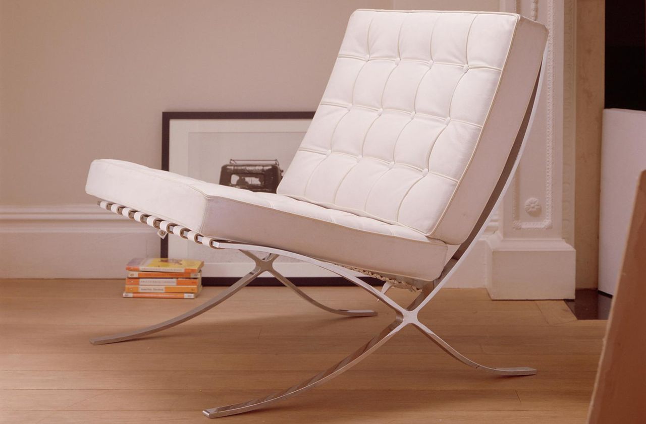 mies van der rohe&#039;s barcelona chair in white