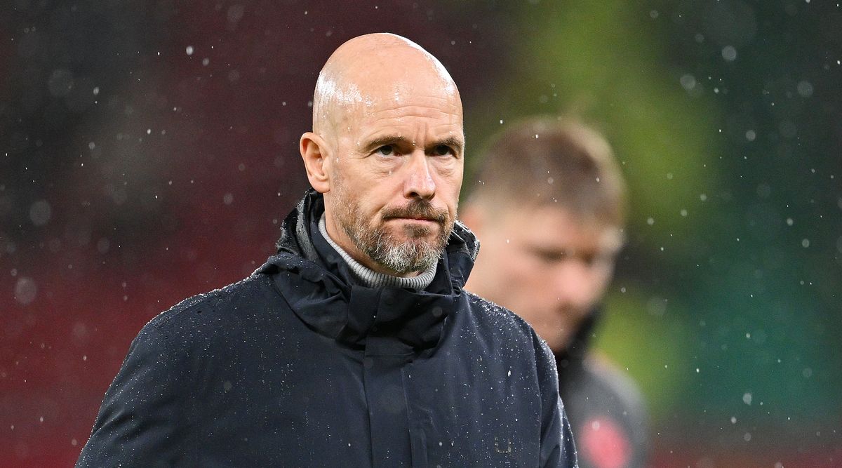 MANCHESTER, ENGLAND - OCTOBER 29: Erik ten Hag, Manager of Manchester United, looks dejected after the team&#039;s defeat in the Premier League match between Manchester United and Manchester City at Old Trafford on October 29, 2023 in Manchester, England. (Photo by Michael Regan/Getty Images)