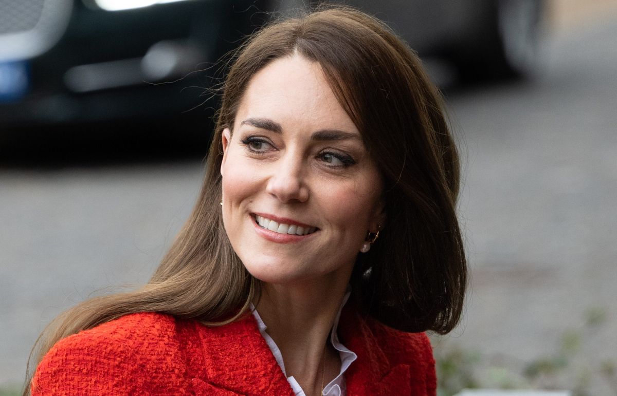 Kate Middleton thrives on solo trip radiating 'confidence' without ...
