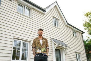 Jake Quickenden in Celebrity Help! My House Is Haunted
