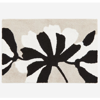  Black and white floral bath mat