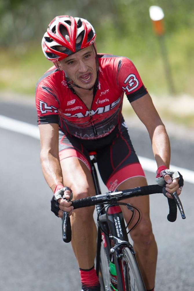 Matt Cook (Jamis) tries to bridge to the break