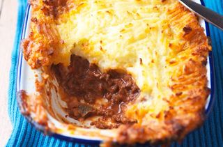 This delicious cottage pie is using our basic mince. It is a classic family favourite and is very easy to make.