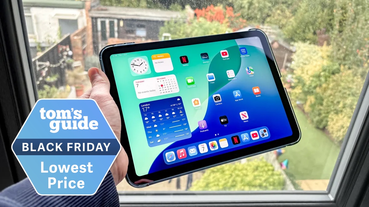 iPad 11 with Black Friday badge