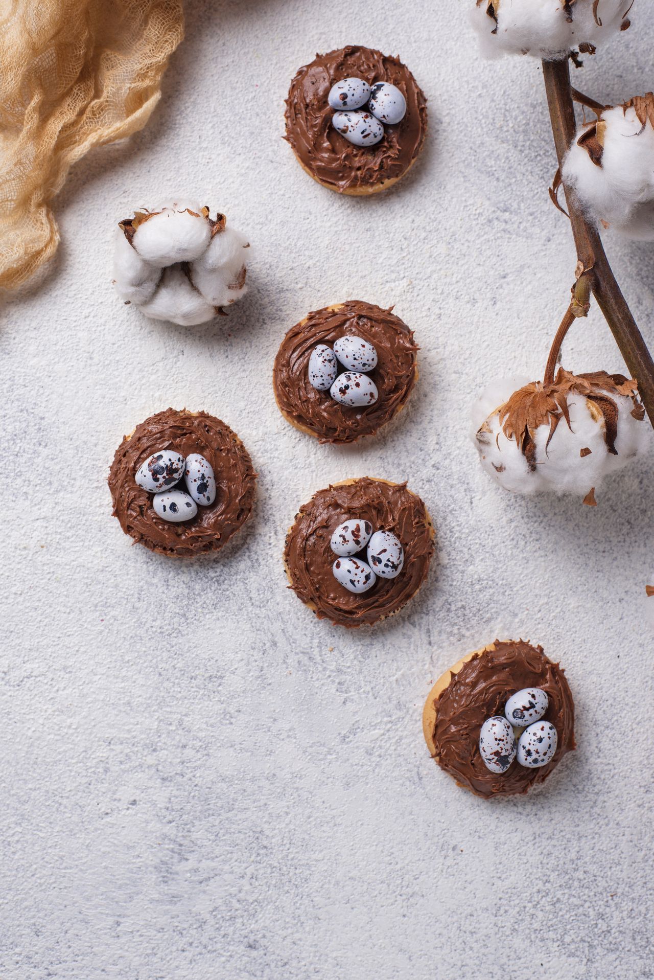 Chocolate Easter biscuits