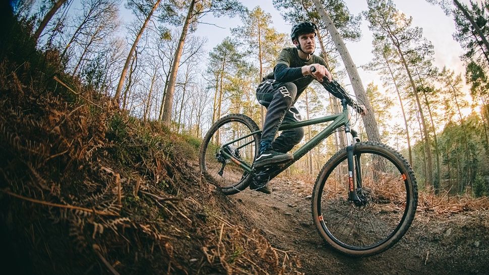 Gravel bike vs mountain bike Understanding the differences Bike Perfect
