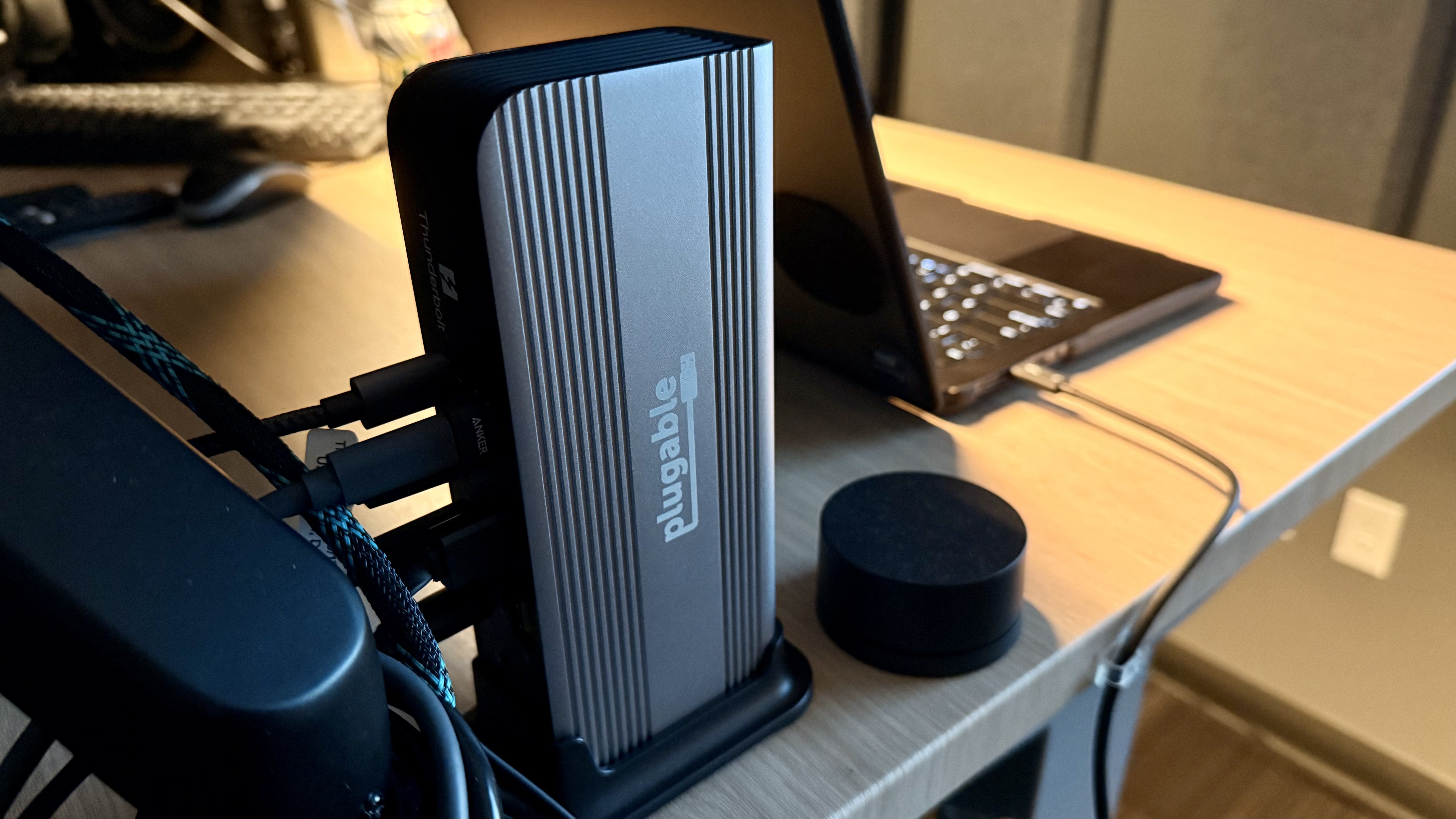 Plugable | 11-in-1 Thunderbolt 5 Docking Station