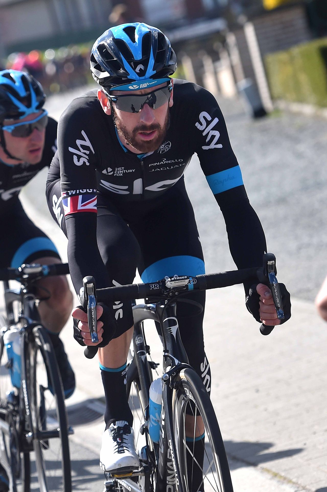 Bradley Wiggins (Team Sky) on the drops