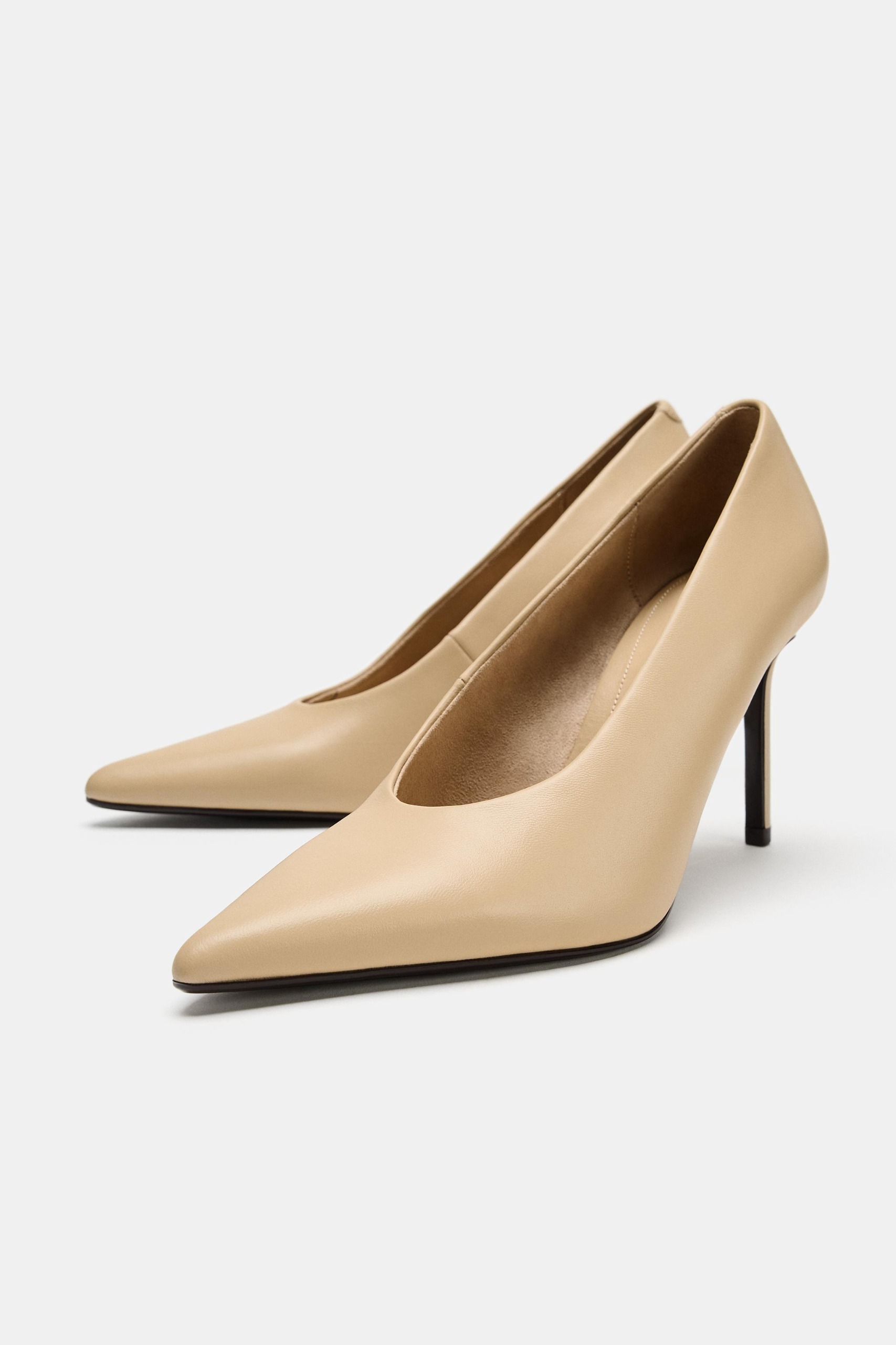 Leather High-Heeled Shoes - Beige - 5