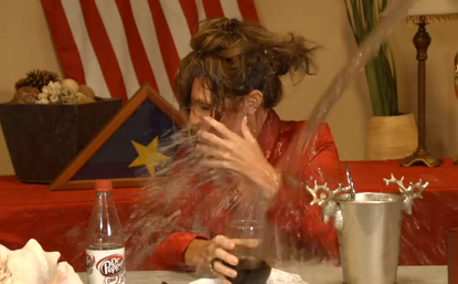 Sarah Palin does the ice bucket challenge even though she's 'too old for this'