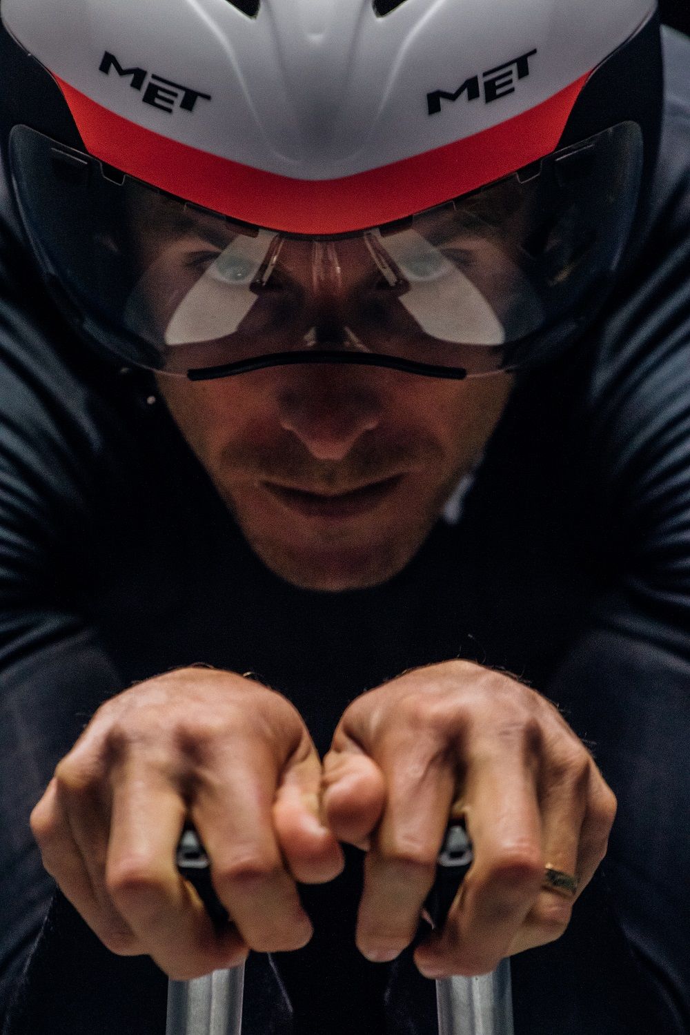 Costa puts on his game face in the wind tunnel