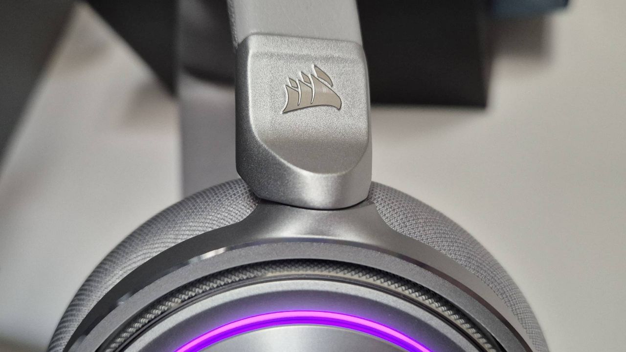  If you're an RGB fiend like me, then you need to check out this Corsair wireless headset deal 