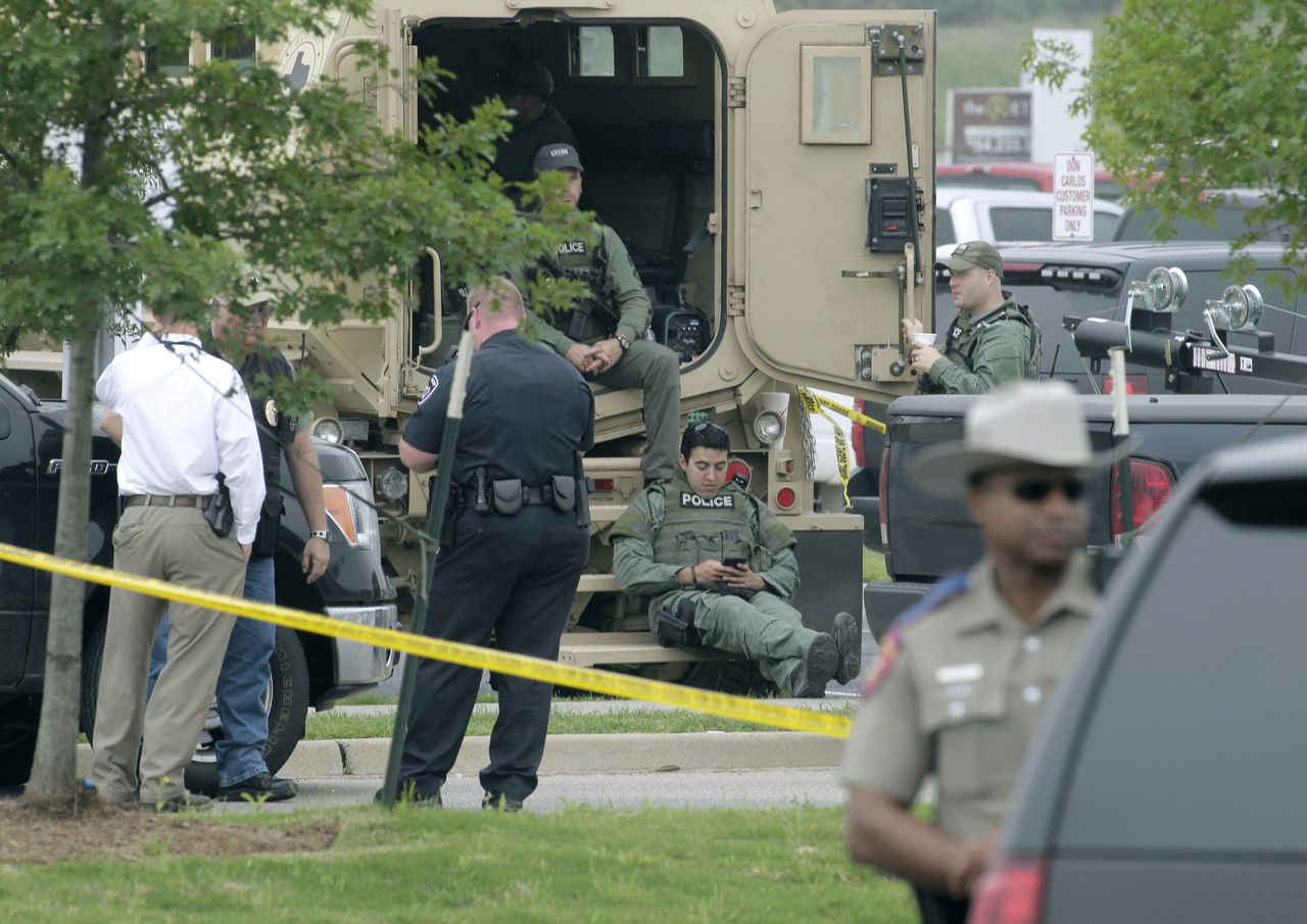 Judge sets $1 million bond for bikers in deadly Texas melee