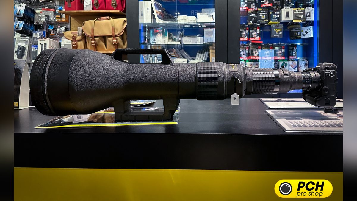 WOW! Nikon's "monster of zooms" is the longest lens we've ever seen