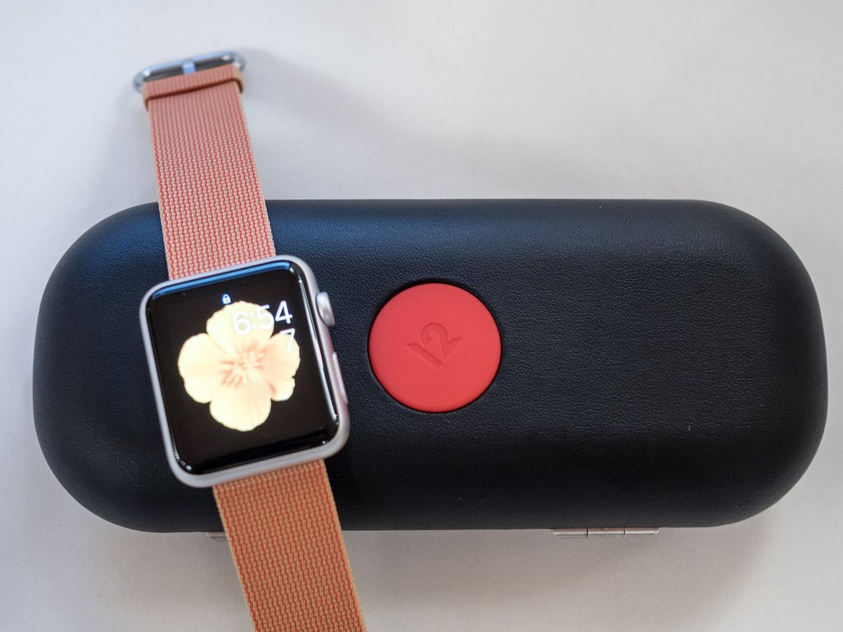Twelve South TimePorter Apple Watch top