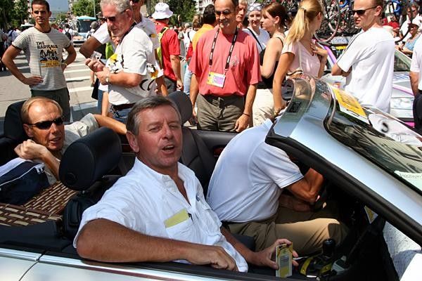 Race doctor Gerard Porte wishes Cyclingnews bon journee.