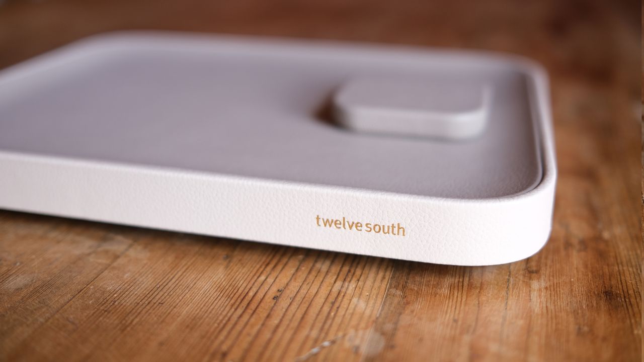Twelve South Valet
