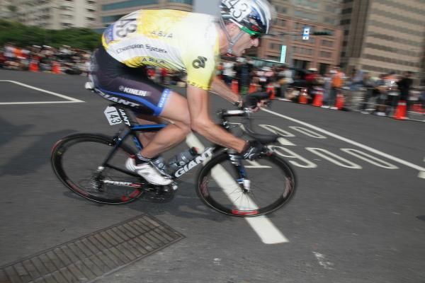 David McCann (Giant Asia) played it safe in the final stage