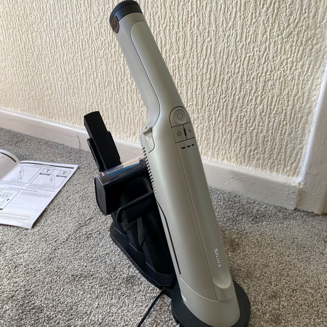 Shark WandVac Handheld Vac review