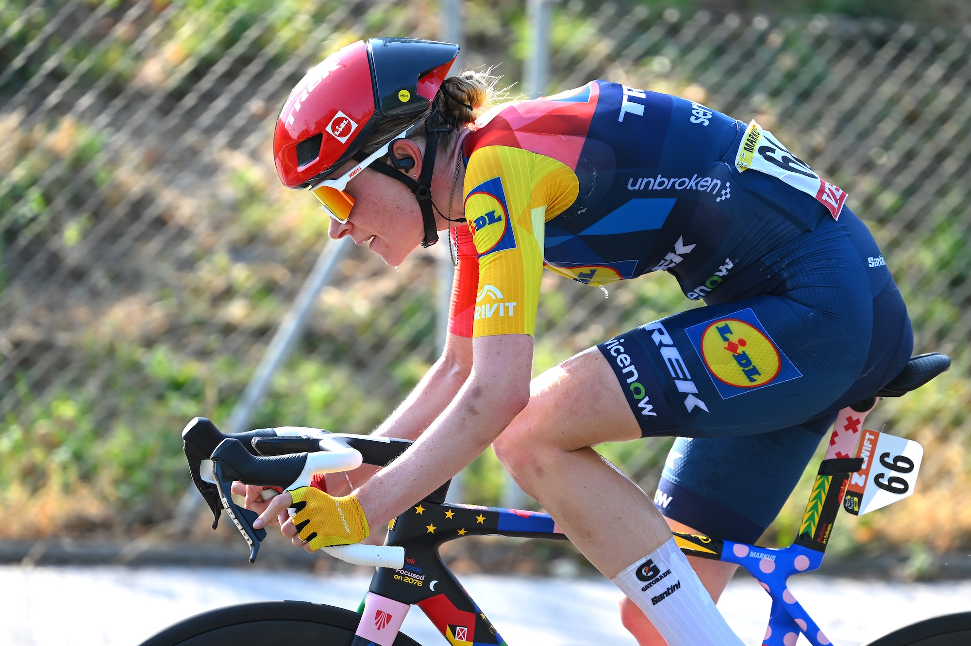 Riejanne Markus competes in the breakaway during the 5th Tour de France Femmes 2026, Stage 2