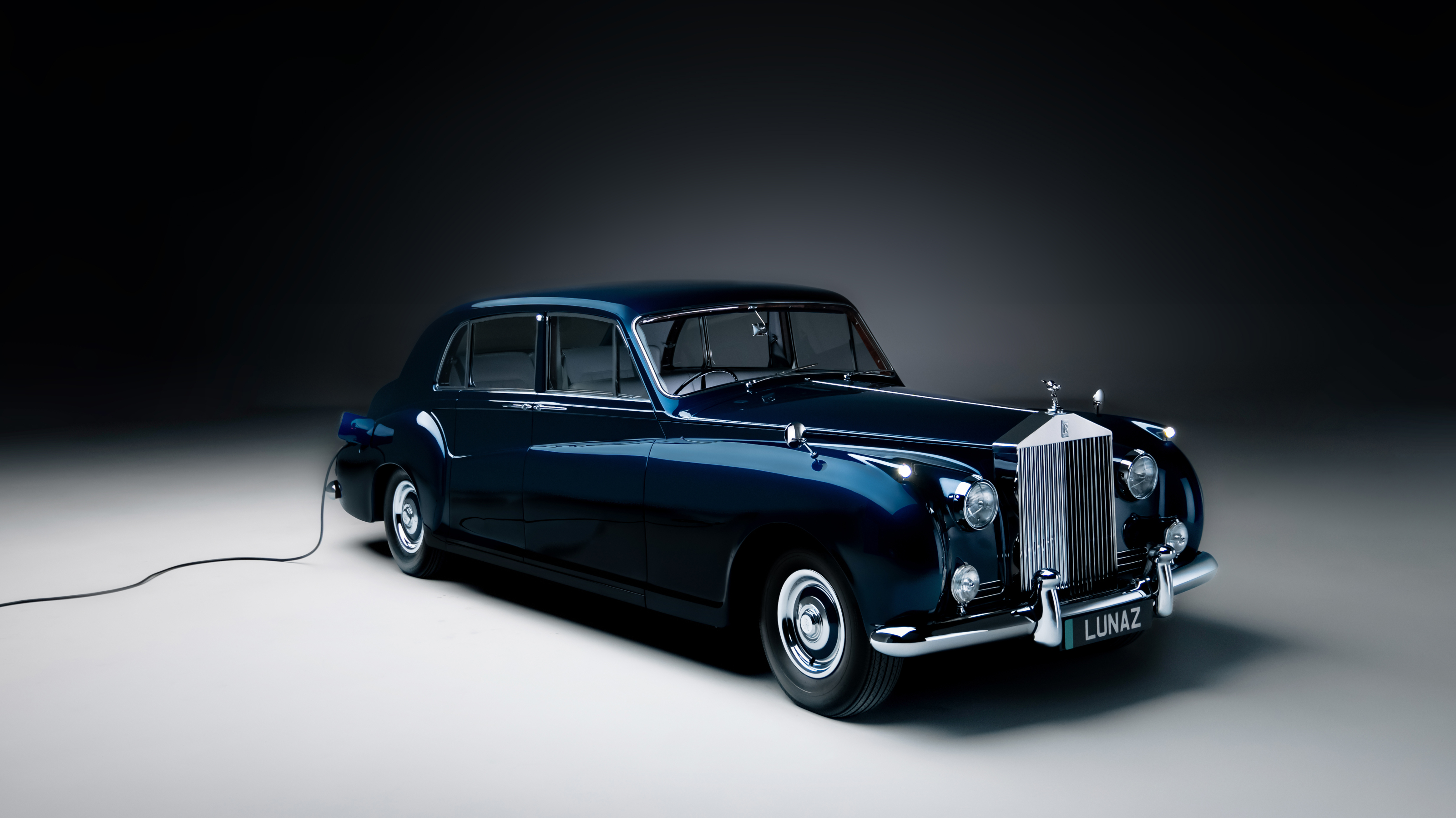 Plug and play: Lunaz Phantom V